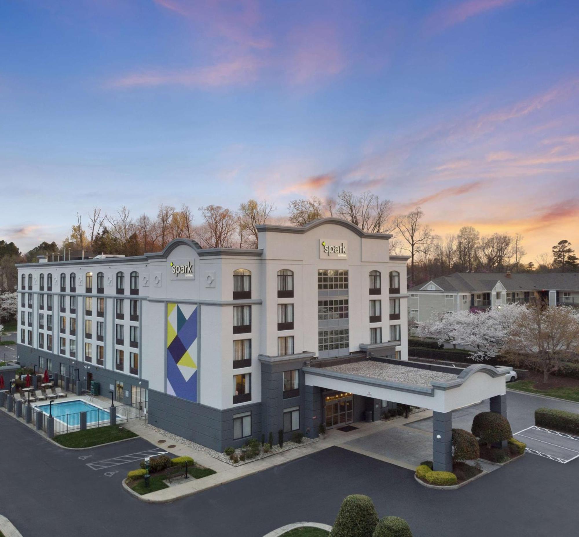 Spark By Hilton Greensboro Zewnętrze zdjęcie