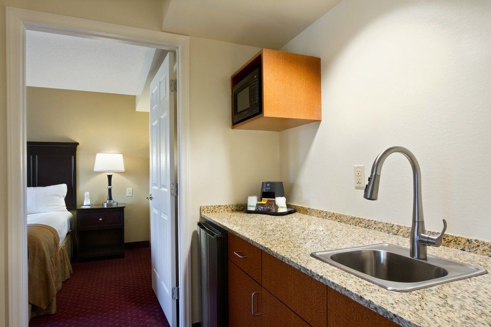 Spark By Hilton Greensboro Zewnętrze zdjęcie